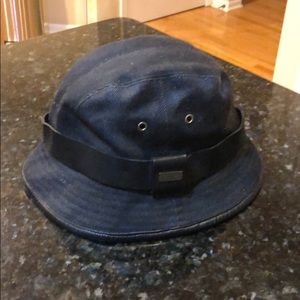 Authentic Gucci Bucket Hat - unisex